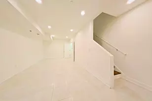 421 Wallace St, Philadelphia, PA 19123 - Photo 32
