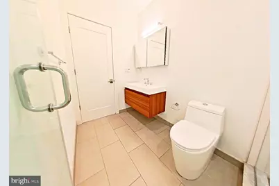 421 Wallace Street, Philadelphia, PA 19123 - Photo 28