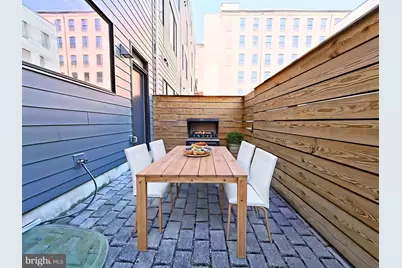 421 Wallace Street, Philadelphia, PA 19123 - Photo 18