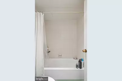 2020 Walnut Street #28A, Philadelphia, PA 19103 - Photo 6