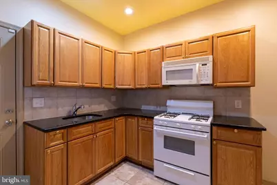 2022 S Opal Street, Philadelphia, PA 19145 - Photo 10