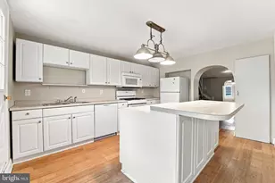 4173 Apple St, Philadelphia, PA 19127 - Photo 6
