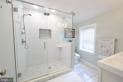2019 W Girard Avenue, Philadelphia, PA 19130 - Photo 24