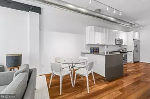 407 Fairmount, Philadelphia, PA 19123 - Photo 8