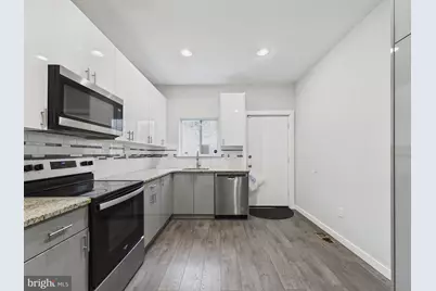 521 W Norris Street, Philadelphia, PA 19122 - Photo 2