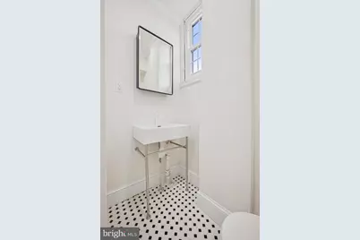 1221 N Franklin Street #3F, Philadelphia, PA 19122 - Photo 6