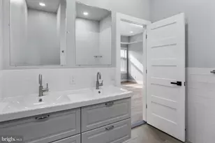 342 W Queen Ln, Philadelphia, PA 19144 - Photo 20