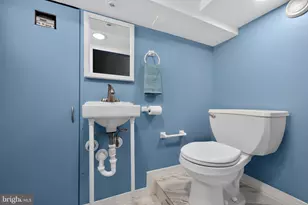 2317 S Hicks St, Philadelphia, PA 19145 - Photo 12