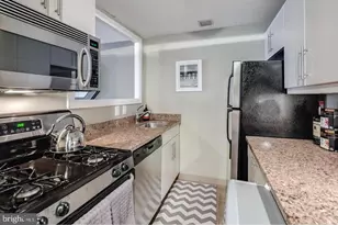 219 S 18th St, Philadelphia, PA 19103 - Photo 6