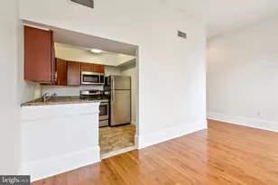 1604 Wallace St, Philadelphia, PA 19130 - Photo 2