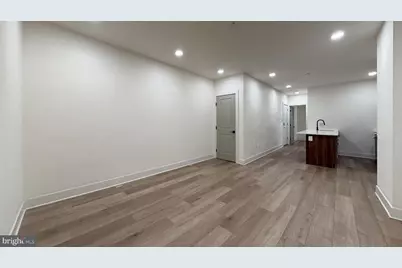 6049 Elmwood Avenue, Philadelphia, PA 19142 - Photo 8