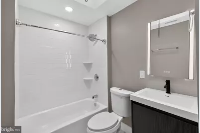223 Kenilworth Avenue, Philadelphia, PA 19120 - Photo 16