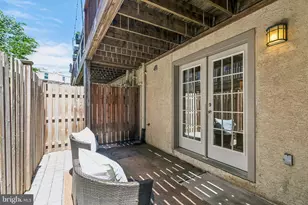 624 S 27th St, Philadelphia, PA 19146 - Photo 36