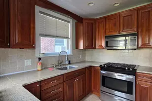 3239 Stanwood St, Philadelphia, PA 19136 - Photo 12