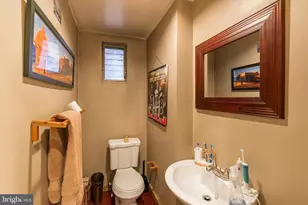 206 S 43rd St, Philadelphia, PA 19104 - Photo 6