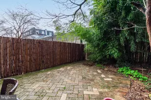 206 S 43rd St, Philadelphia, PA 19104 - Photo 10