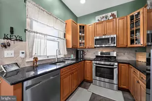8527 Algon Ave, Philadelphia, PA 19152 - Photo 12