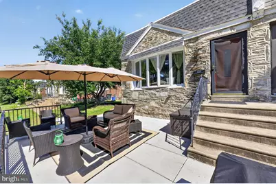 8527 Algon Avenue, Philadelphia, PA 19152 - Photo 4