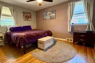 559 Wartman St, Philadelphia, PA 19128 - Photo 10