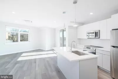 3449 Scotts Lane Scotts Lane #B423, Philadelphia, PA 19129 - Photo 1