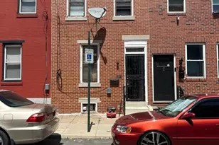 1813 E Hazzard St, Philadelphia, PA 19125 - Photo 2