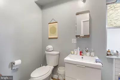2049 E Susquehanna Avenue #2F, Philadelphia, PA 19125 - Photo 8