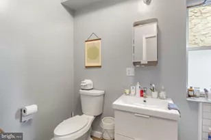 2049 E Susquehanna Ave, Philadelphia, PA 19125 - Photo 8