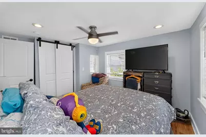 2235 Cedar Street, Philadelphia, PA 19125 - Photo 22