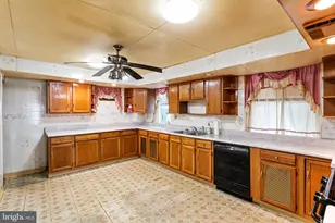 4813 N 13th St, Philadelphia, PA 19141 - Photo 8