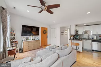 211 Christian Street #C, Philadelphia, PA 19147 - Photo 4