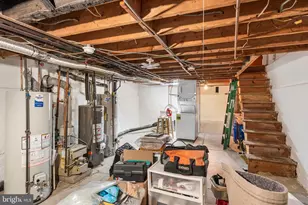 1010 Winton St, Philadelphia, PA 19148 - Photo 22