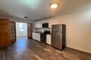 2050 Reed St, Philadelphia, PA 19146 - Photo 8