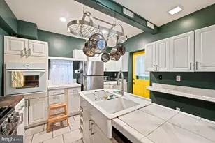 5305 W Girard Ave, Philadelphia, PA 19131 - Photo 12
