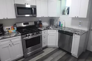2428 S Fairhill St, Philadelphia, PA 19148 - Photo 6