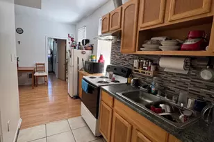 608 Snyder Ave, Philadelphia, PA 19148 - Photo 4