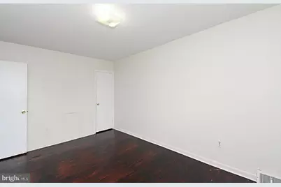 1843 Beyer Avenue, Philadelphia, PA 19115 - Photo 20