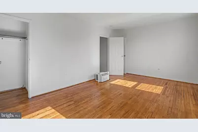 915 N 6th Street, Philadelphia, PA 19123 - Photo 38