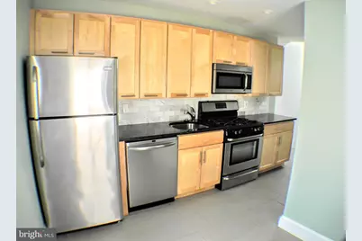 739 N 17th Street #3RD FLOOR, Philadelphia, PA 19130 - Photo 2