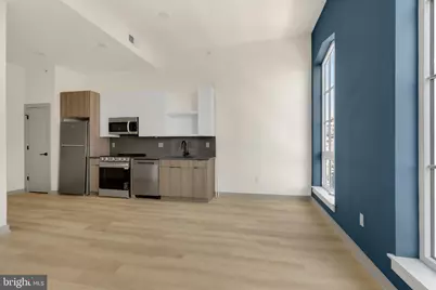 689 N Broad Street #201, Philadelphia, PA 19123 - Photo 2