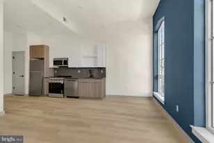 689 N Broad St, Philadelphia, PA 19123 - Photo 2