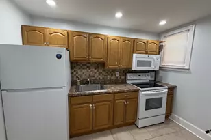 6250 Erdrick St, Philadelphia, PA 19135 - Photo 6