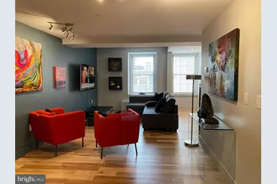 219 S 18th Street #412, Philadelphia, PA 19103 - Photo 2