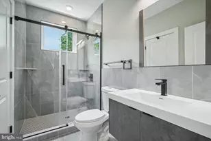 2625 W Jefferson St, Philadelphia, PA 19121 - Photo 10