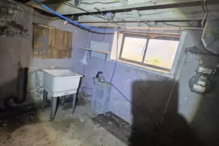 2005 S Beechwood St, Philadelphia, PA 19145 - Photo 20