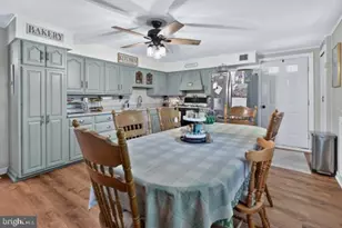 3801 Chalfont Dr, Philadelphia, PA 19154 - Photo 26