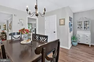 3801 Chalfont Dr, Philadelphia, PA 19154 - Photo 18