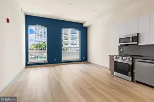 689 N Broad St, Philadelphia, PA 19123 - Photo 2