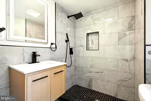 109 W Thompson St, Philadelphia, PA 19122 - Photo 6