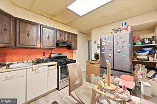 3914 Pulaski Ave, Philadelphia, PA 19140 - Photo 8