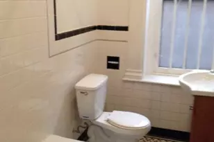 1209 Spruce St, Philadelphia, PA 19107 - Photo 4
